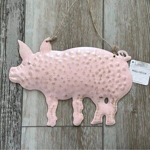 NWT So Adorable Tin Pink Pig w Gold Accents Wall Decor Hanging